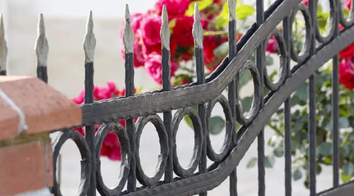 Privacy, Security & Style Fences In Ladue MO