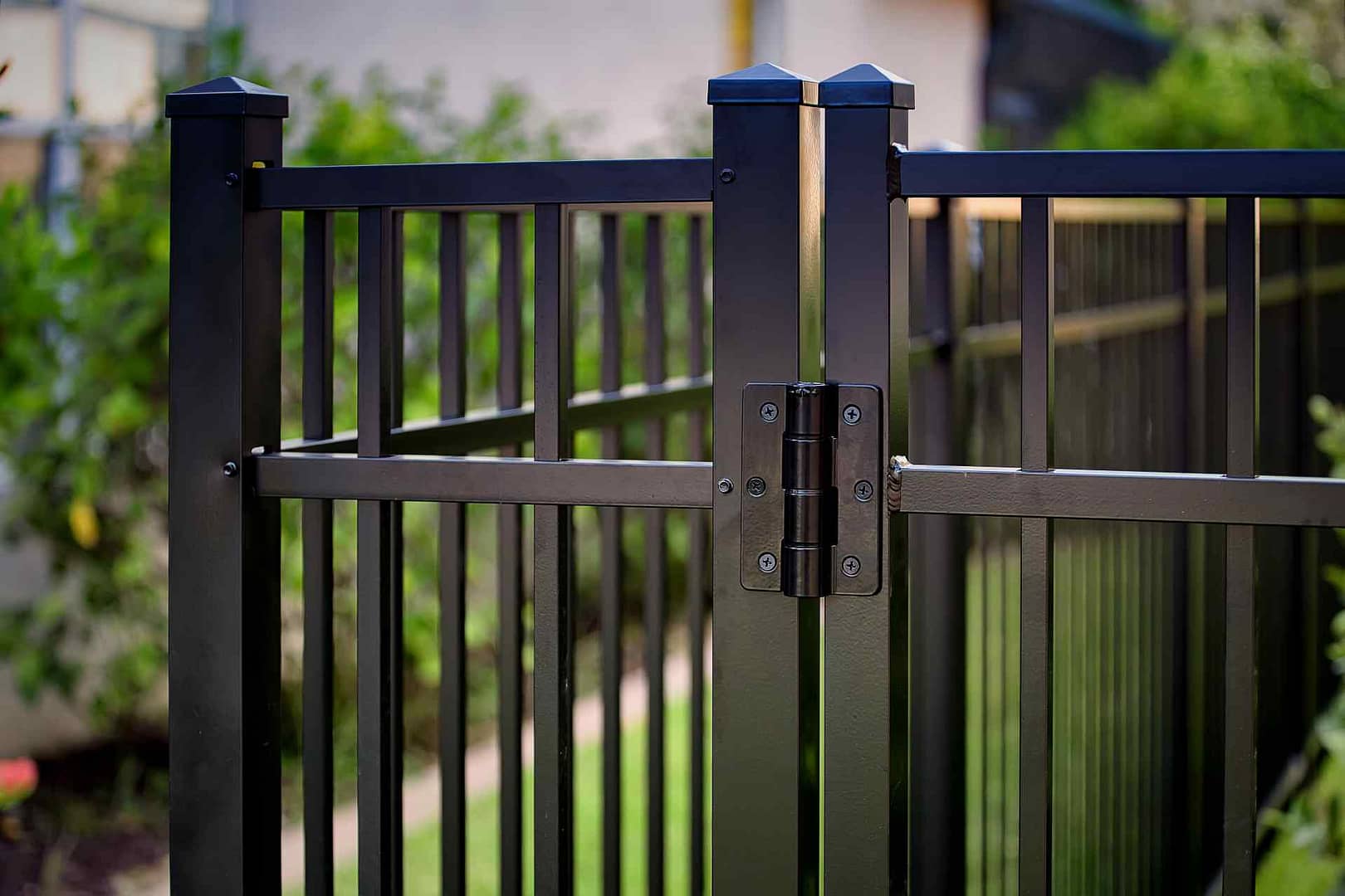 aluminum fence