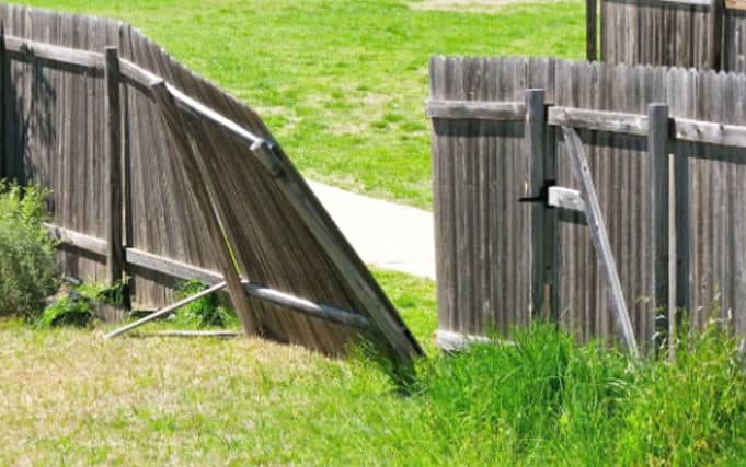 Leaning Privacy Fence