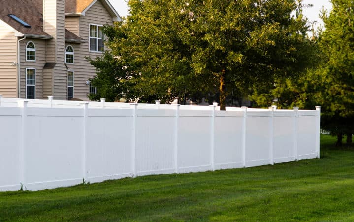 Nearby Fence Contractors in St. Louis, MO